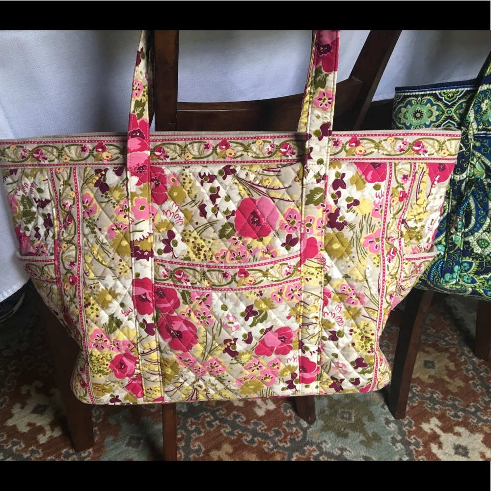 Vera Bradley | Get Carried Away Tote